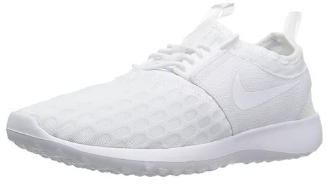 Amazon.com: White Nike Juvenate